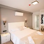 Krem Marin 호텔 Çeşme