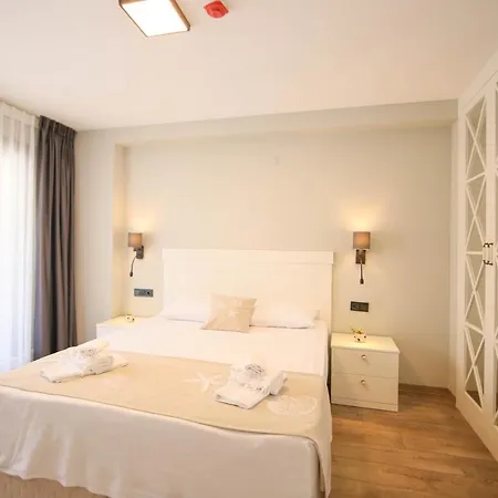 Krem Marin * Çeşme