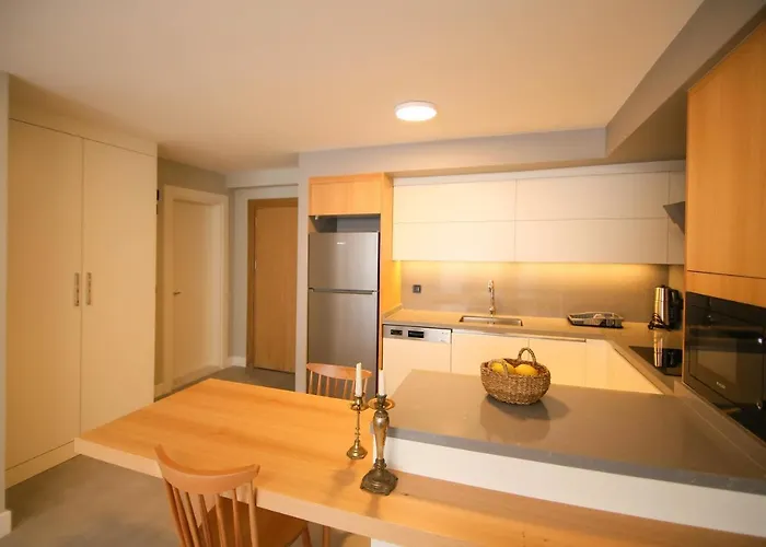 Krem Marin ホテル *