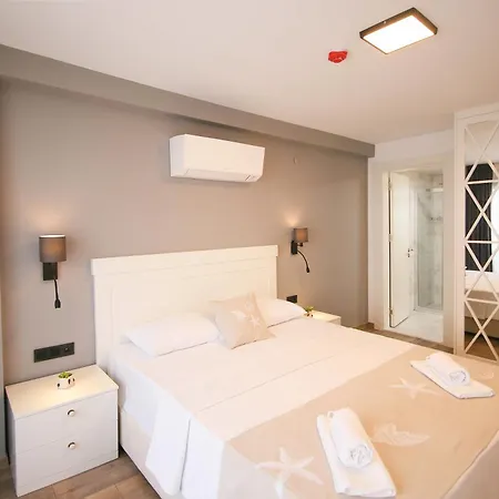 Krem Marin Szálloda Çeşme